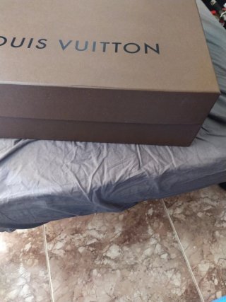 Caja Louis Vuitton