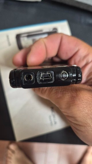 Nokia N76 in scatola