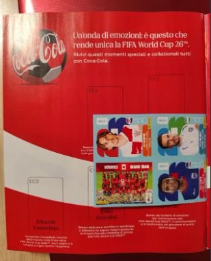 Álbum Oficial Mundial 2026 con 6 cromos y un sobre