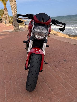 Ducati Monster 696+ 2014 Roja