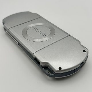 Sony PSP 2000 Ice Silver PSP-2000IS