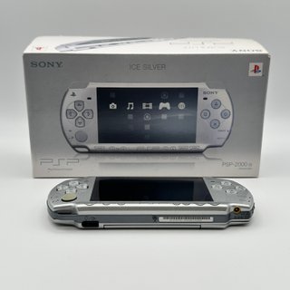 Sony PSP 2000 Ice Silver PSP-2000IS
