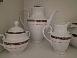 Jarra café, lechera, azucarera porcelana