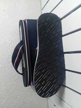 Tommy Hilfiger chanclas Hombre Negras