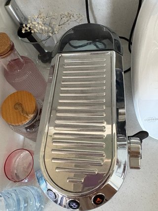 Cafetera DeLonghi Dedica