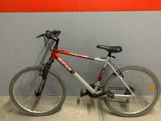 Bicicleta Decathlon Rockrider
