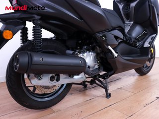 YAMAHA X-MAX 125 TECH MAX ABS