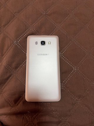 Samsung Galaxy J7 Plata