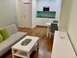 Piso en alquiler en Bellas Vistas en Madrid