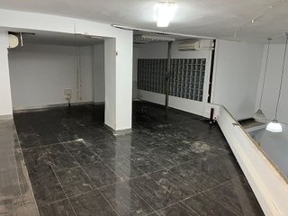 Local comercial en alquiler en Torrent Ballester en Viladecans