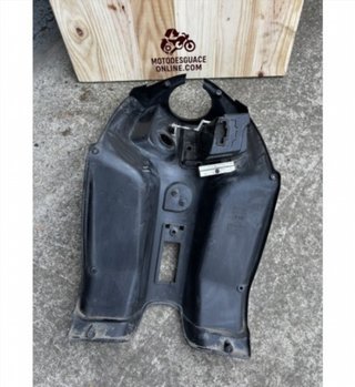 CARENADO DELANTERO INTERIOR APRILIA SR MOTARD 50