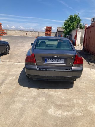 Volvo S60 2004