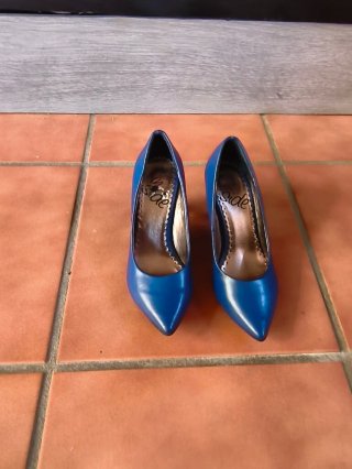 Zapatos de tacón azul