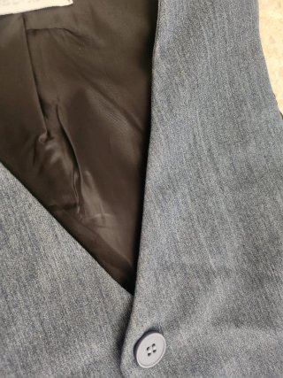 Conjunto Chaleco y Pantalón Gris
