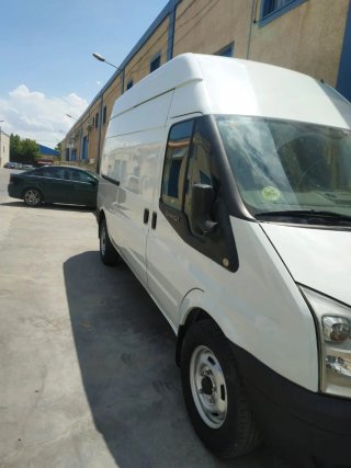 Ford Transit 2010