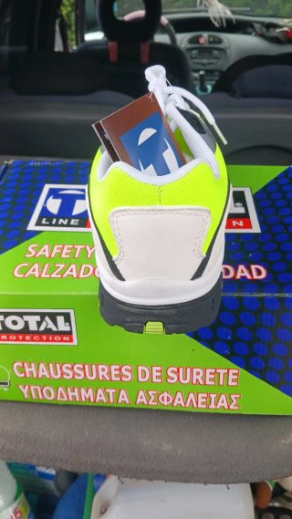 Zapatillas de seguridad TOTAL Talla 41 y 42 SOLO