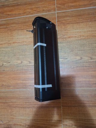 Batería bicicleta eléctrica Li-ion + cargador