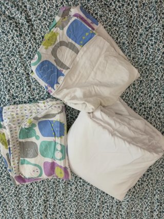Ropa de cuna: bajera, edredón y funda