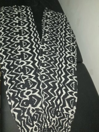 Mono gris de canalé