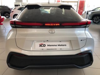 Toyota C-HR ADVANCE 140H 2025