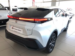 Toyota C-HR ADVANCE 140H 2025