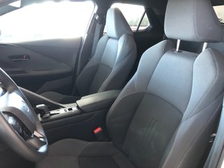 Toyota C-HR ADVANCE 140H 2025