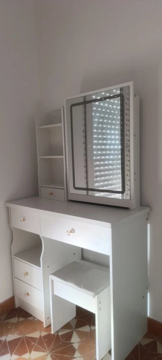 Tocador con espejo y 3 luces