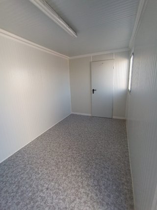 Caseta panel sándwich