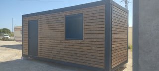Caseta panel sándwich