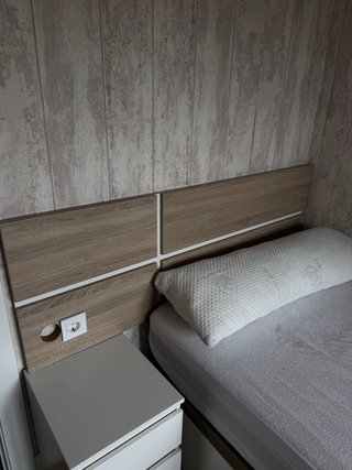 Cabecero de cama moderno