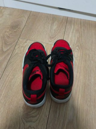 Nike Court Borough Unisex Negro/Rojo