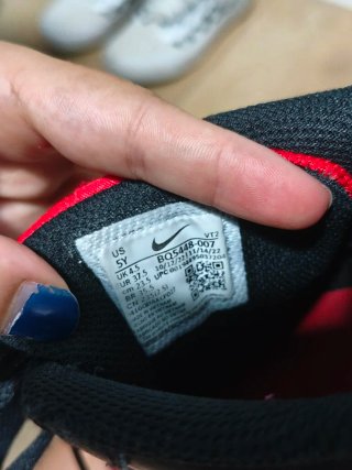 Nike Court Borough Unisex Negro/Rojo