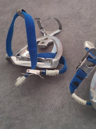 Pedales Campagnolo con correas