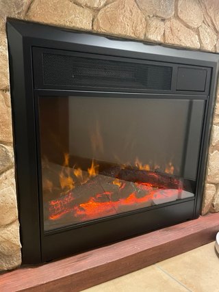 Caminetto elettrico effetto pietra e legno