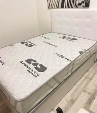 Canapes i colcones nuevos a estrenar