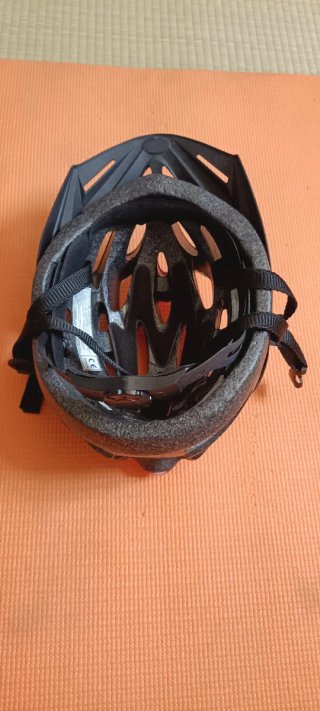Casco de Bicicleta B-PRO Rosa y Negro