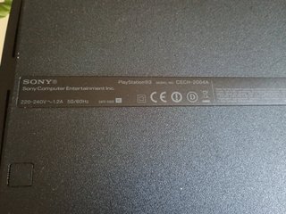 PlayStation 3 Slim 2004a Nera