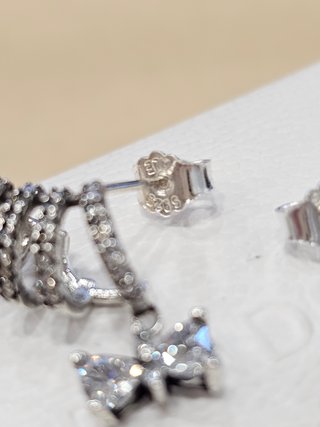 Pendientes Pandora Trepadores Lazo Los Bridgerton+