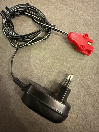 Cargador Moto/Coche Eléctrico Infantil