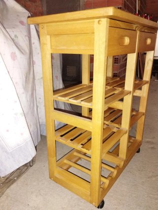 Carro de cocina de madera con ruedas