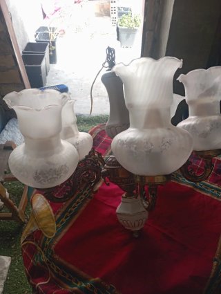 Lámpara retro de cristal y metal