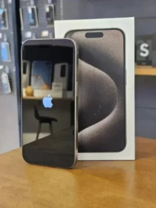 IPHONE 15 PRO 128GB TITANIO BATERIA 95%