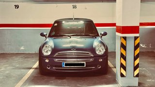 MINI Cooper Cabrio R52 con llantas JCW