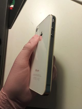 iPhone 4 Blanco - No Comprobado
