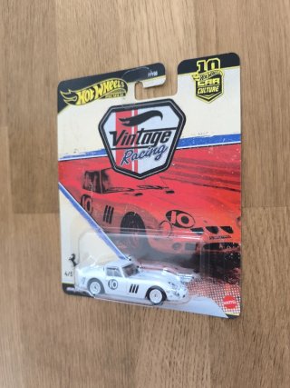Hot Wheels Ferrari 250 GTO Premium