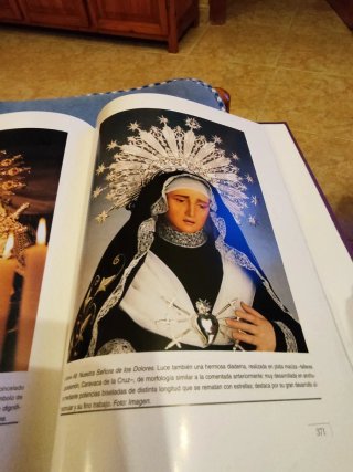 Libro imaginería procesional de la Semana Santa