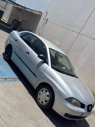 SEAT Cordoba 2004