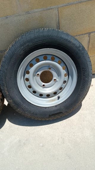 Llanta STARCO 13 4x115 UNITRAILER