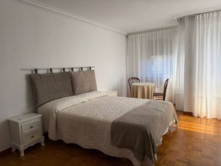 Piso en alquiler en Residencia en Logroño