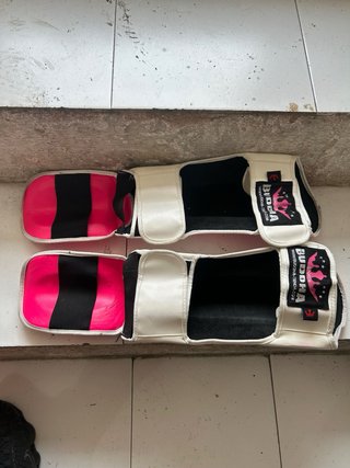 Espinilleras Buddha Sports Boxeo/Muay Thai